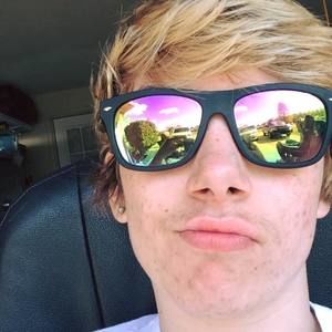 Meet your Posher, Payton